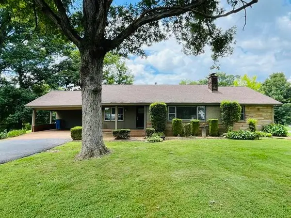 122 Nunn Boulevard, Cadiz, KY 42211