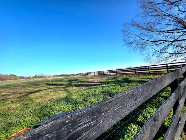 1498 Coopertown Road, Murray, KY 42071
