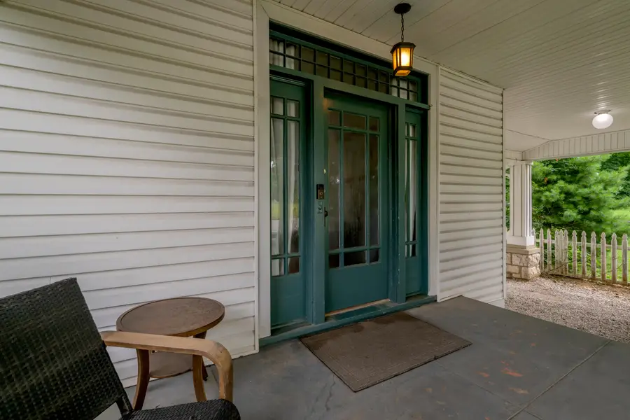 331 Lexington Street, Versailles, KY 40383 - #2