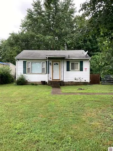 2823 Fairmont Street, Paducah, KY 42003