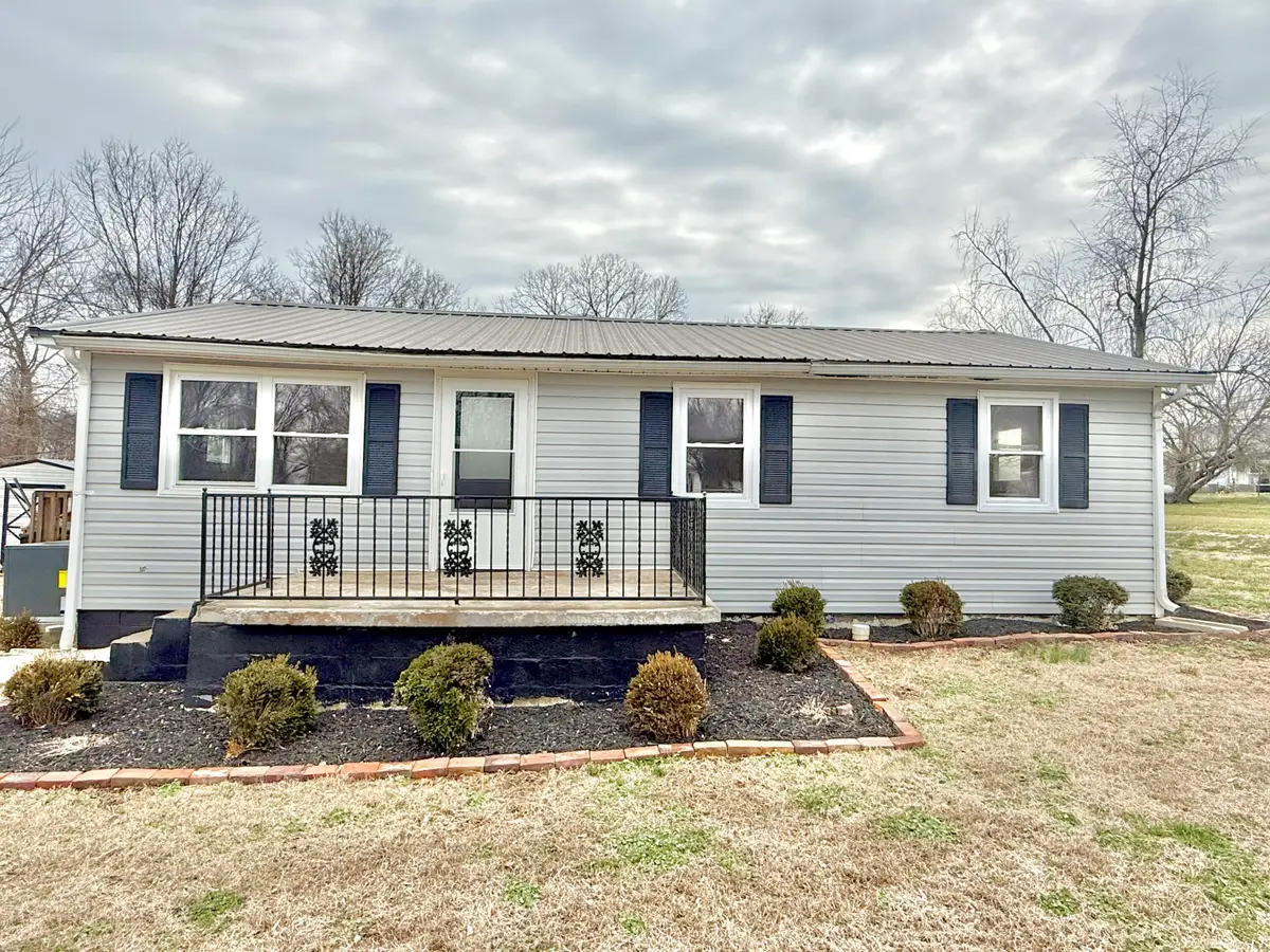 141 W Main Street, Gracey, KY 42232 - #1