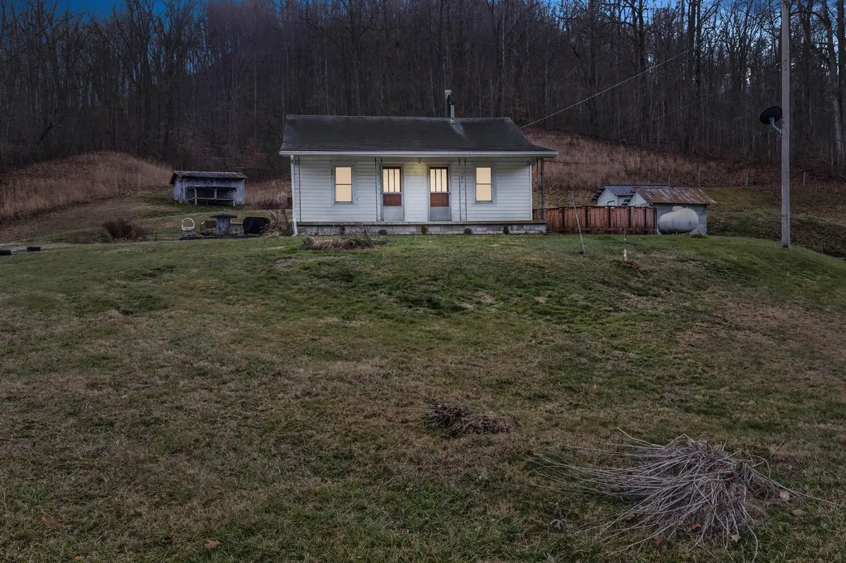 25 Calk Lake Road, Jeffersonville, KY 40337 - #1