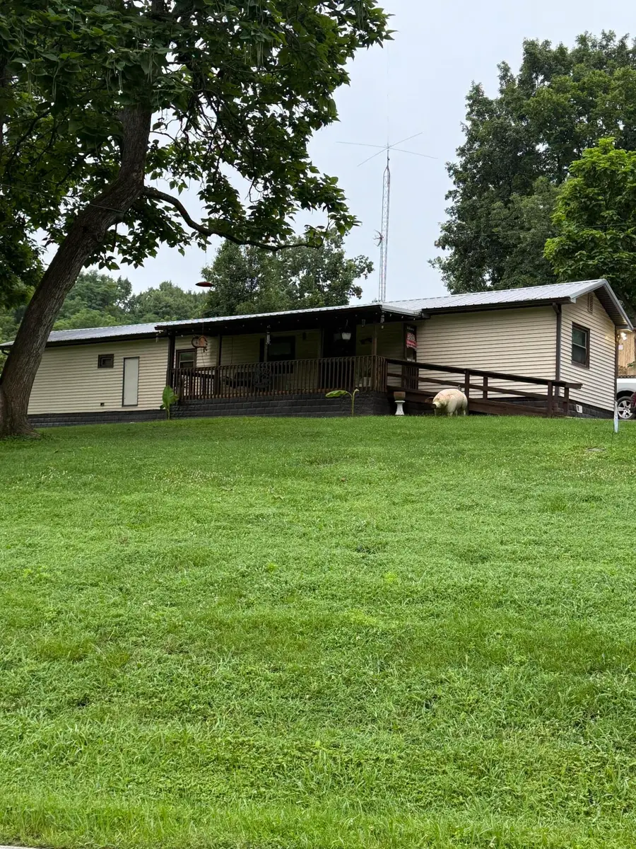 3258 Saint Johns Road, Frankfort, KY 40601 - #2