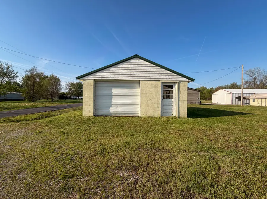 12800 Woodville Road, Kevil, KY 42053 - #3