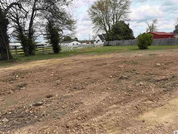 698 Olive Street, La Center, KY 42056