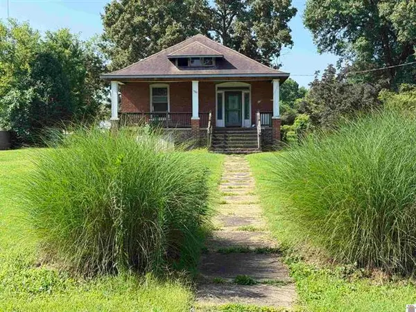 3032 Mayfield Road, Paducah, KY 42003