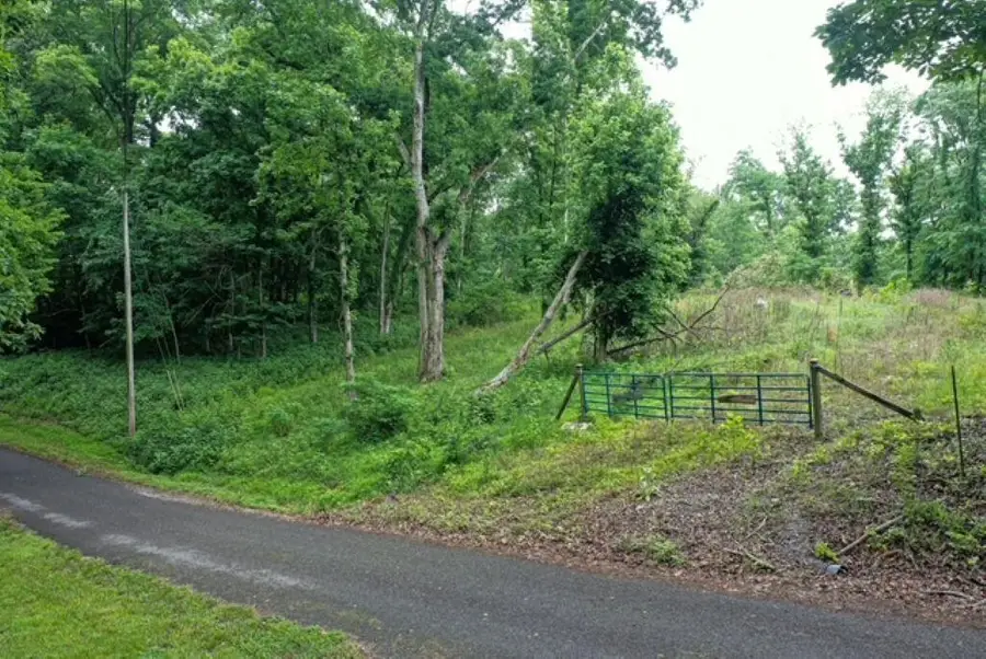 449 Baker Lane, Cadiz, KY 42211 - #2