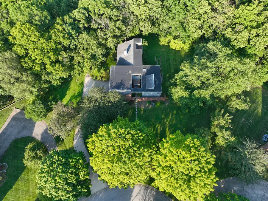 3892 Gloucester Drive, Lexington, KY 40510 - #2