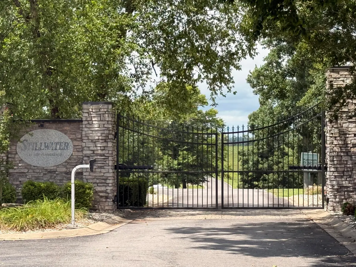 219 Stillwater Boulevard, Russell Springs, KY 42642 - #1