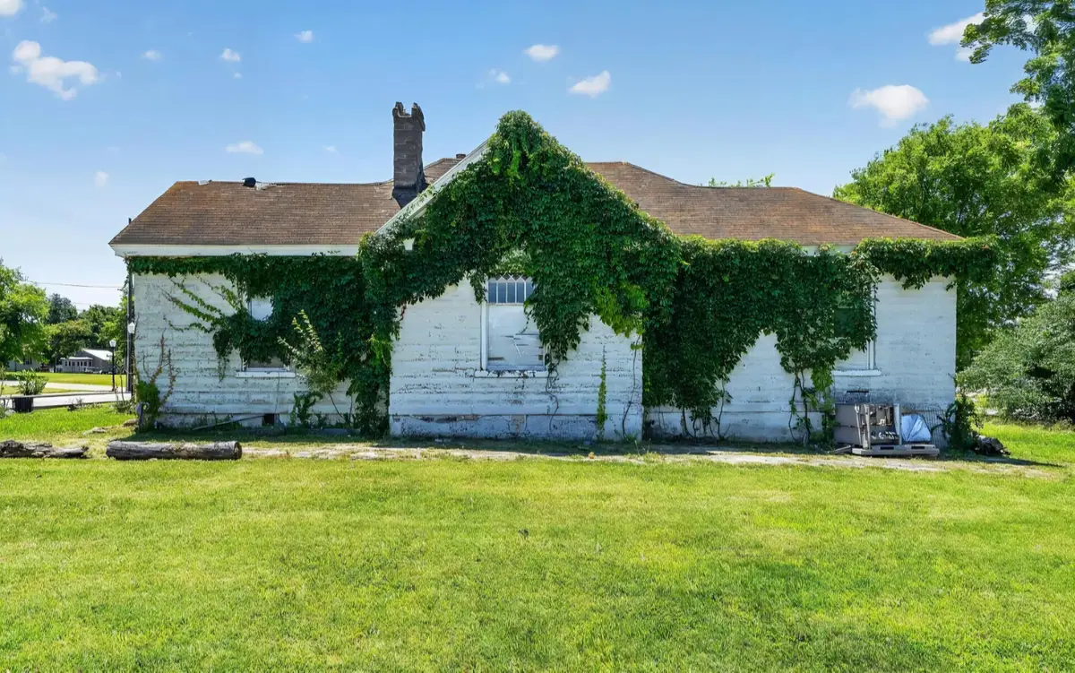 1105 S Campbell Street, Hopkinsville, KY 42240 - #1
