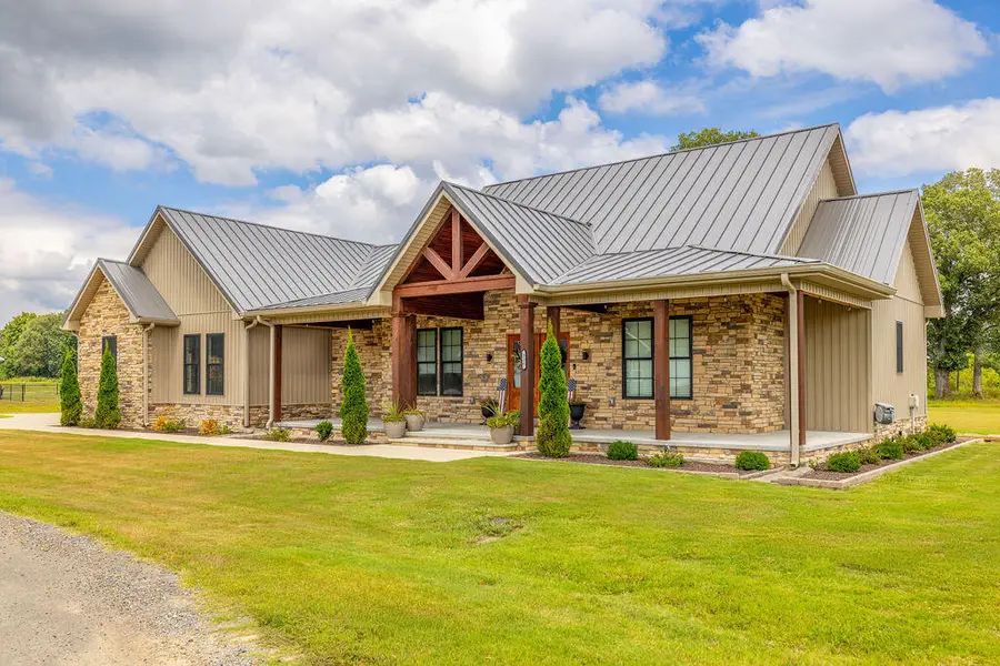 230 Ayly Estates Drive, Mayfield, KY 42066 - #2