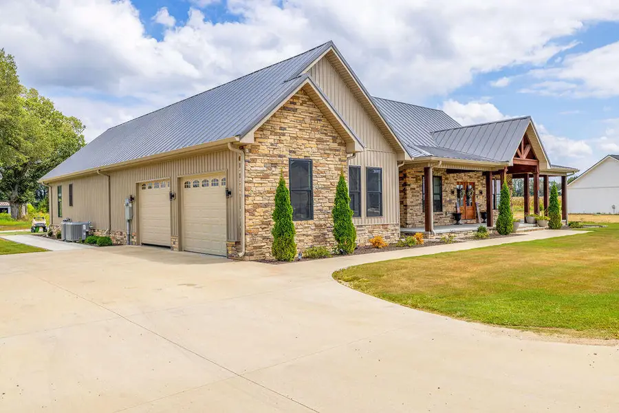 230 Ayly Estates Drive, Mayfield, KY 42066 - #3
