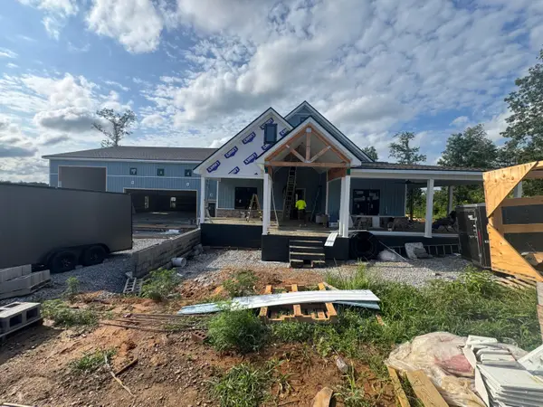 77 Elkwood Ln Lane, Gilbertsville, KY 42044