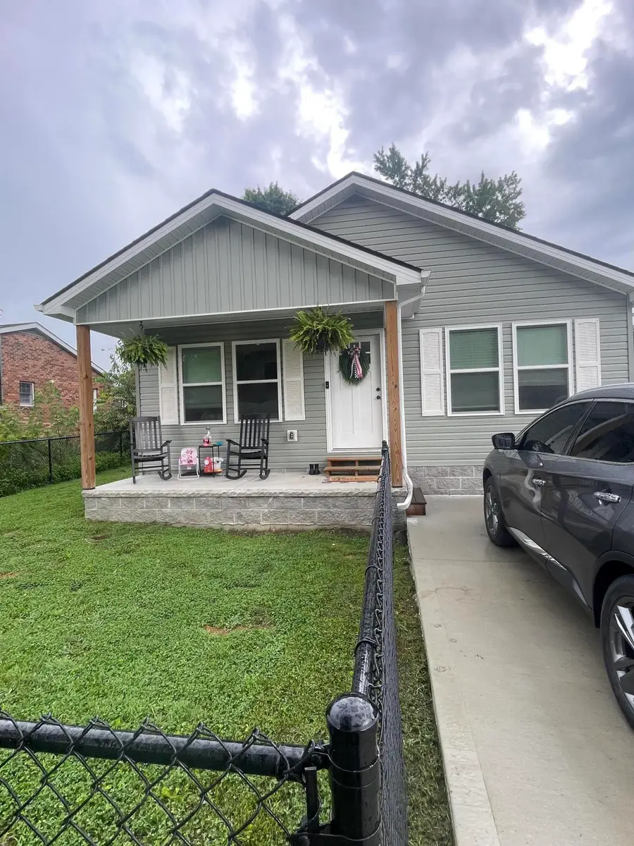 602 W 6th Street, Corbin, KY 40701 - #2