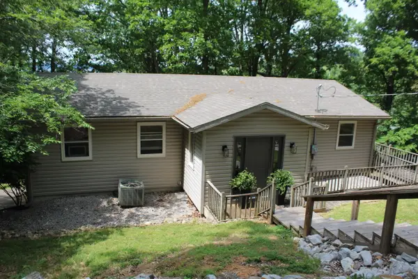 760 Barrett Road, Eddyville, KY 42038