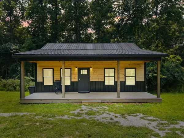 4728 Amos Ridge Road, Frenchburg, KY 40322