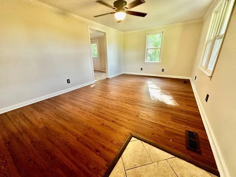 3405 Madisonville Road, Hopkinsville, KY 42240 - #2