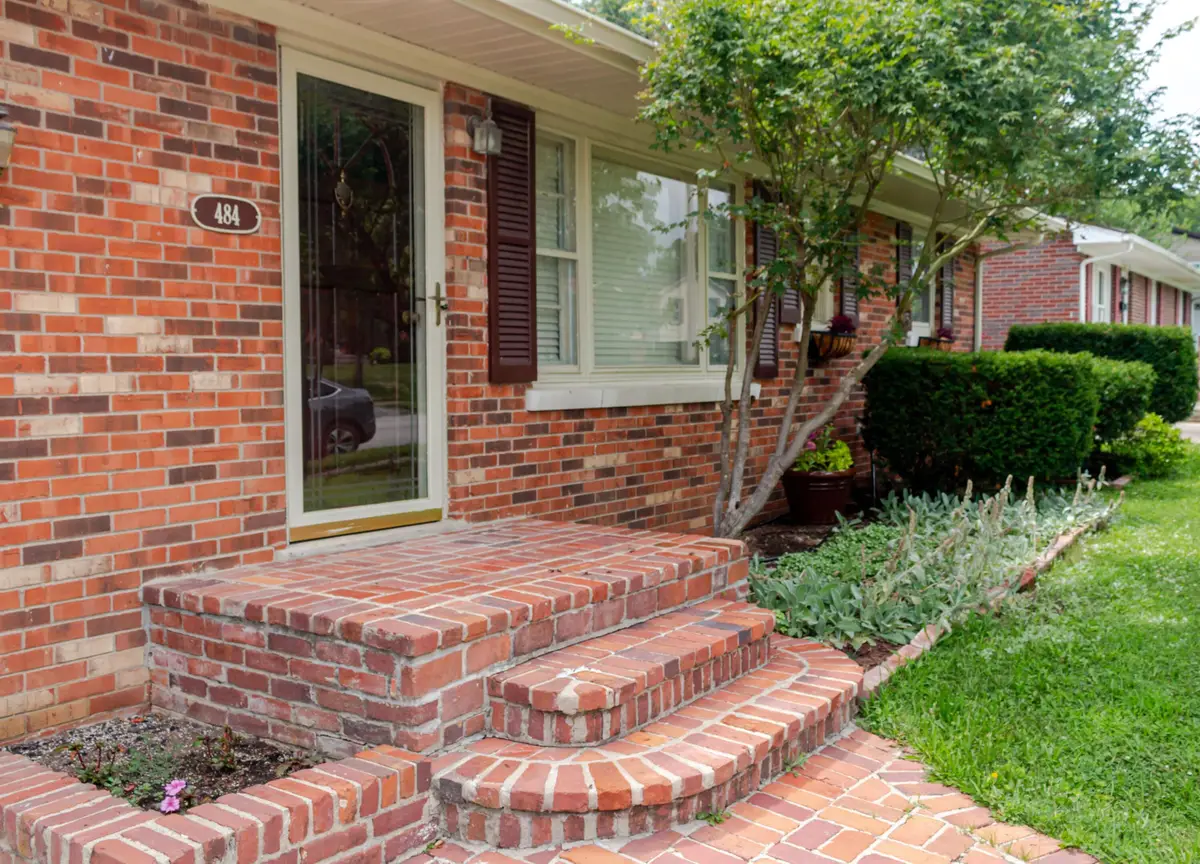 484 Wanstead Way, Lexington, KY 40505 - #1