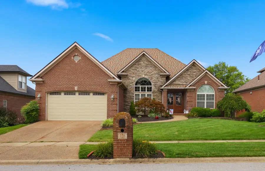 128 Kingston Drive, Georgetown, KY 40324 - #2