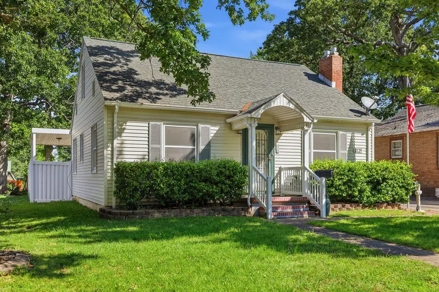 2129 Monroe Street, Paducah, KY 42001 - #2