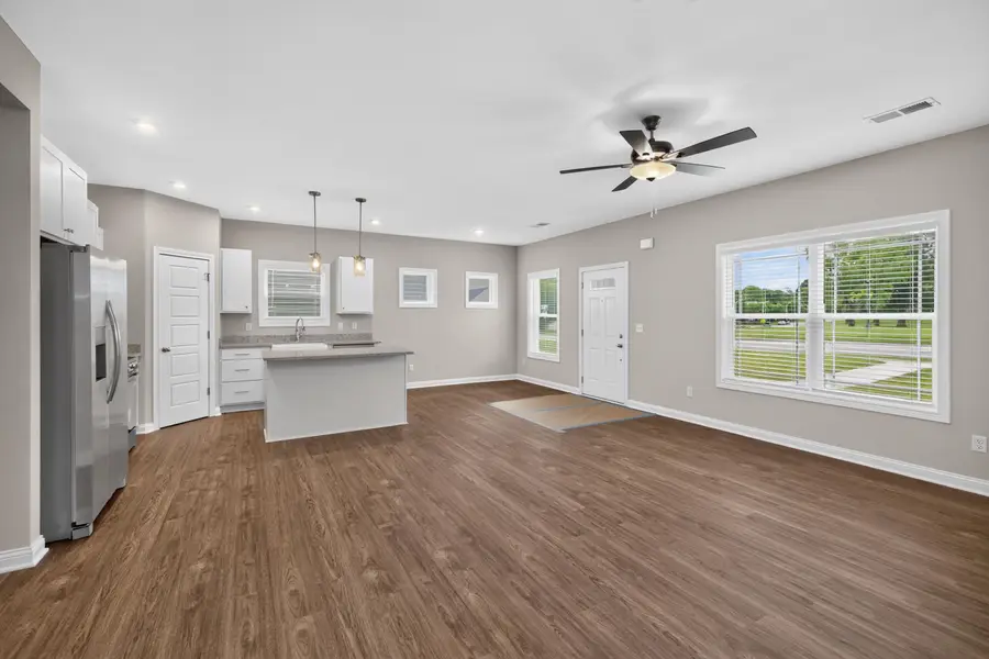 553 Shropshire Avenue, Lexington, KY 40508 - #3