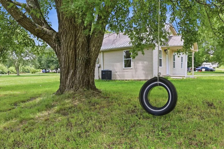 100 Fay Street, Jeffersonville, KY 40337 - #3