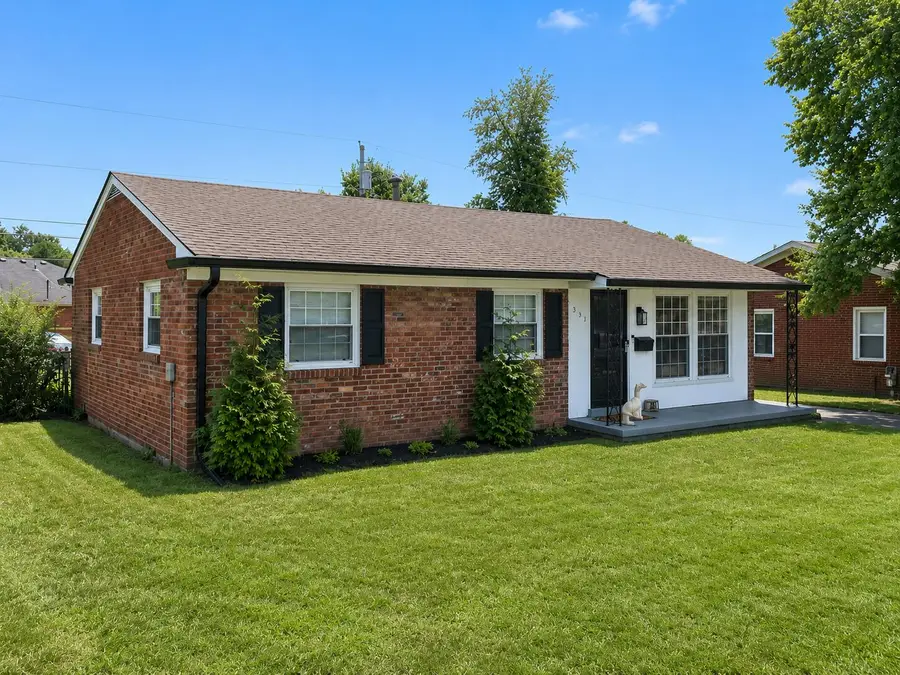 331 Mcdonald Drive, Versailles, KY 40383 - #3