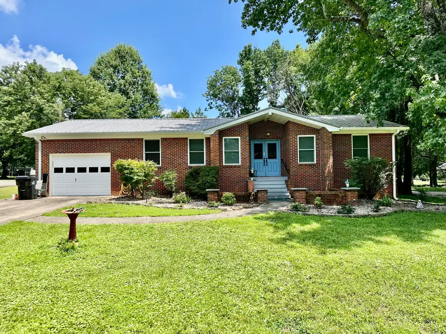 52 S Nottingham Lane, Murray, KY 42071 - #2