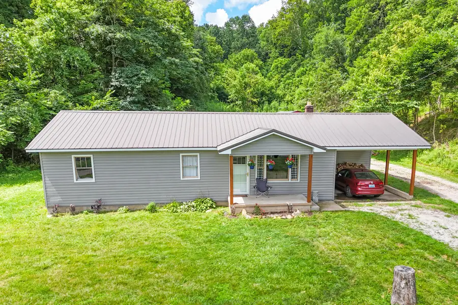 90 Trevor Lane, Burkesville, KY 42717 - #2