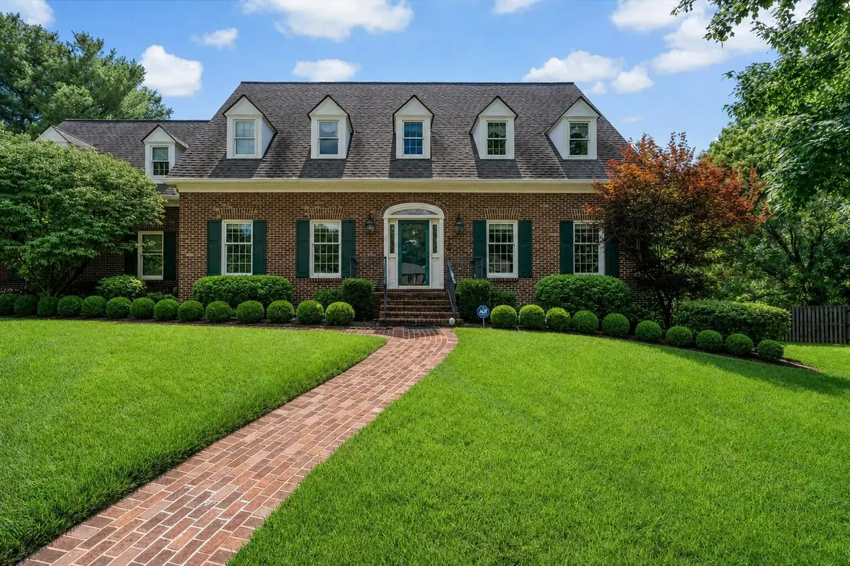 709 Turf Court, Lexington, KY 40502 - #1