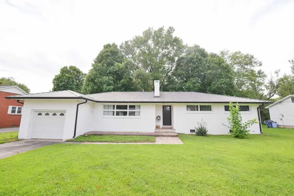213 Fairlane Drive, Mayfield, KY 42066