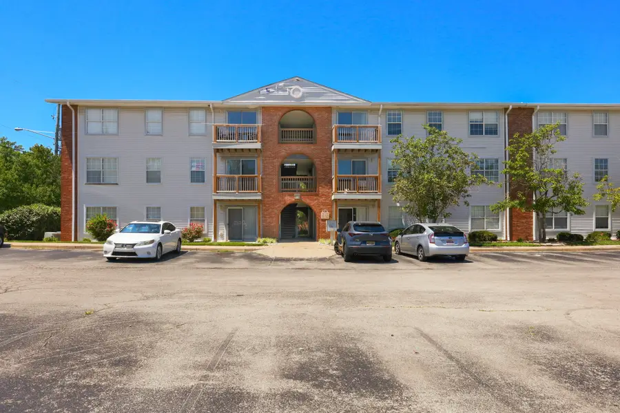 251 Simpson Avenue #317, Lexington, KY 40504 - #2