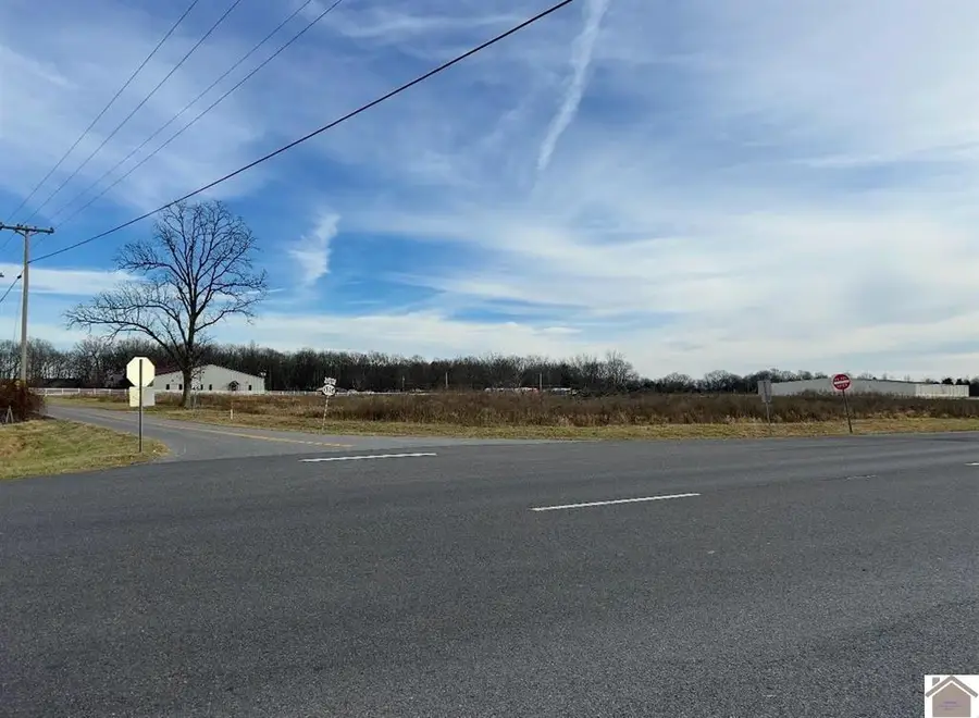 1715 Church Grove Road, Benton, KY 42025 - #2