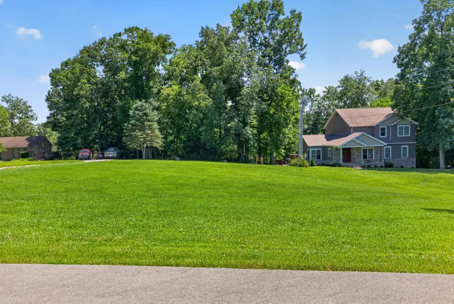 311 Lakeland Drive, Harrodsburg, KY 40330 - #3