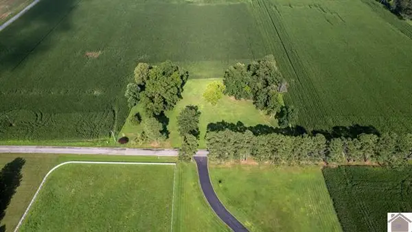 4214 Byars Road, Hazel, KY 42049