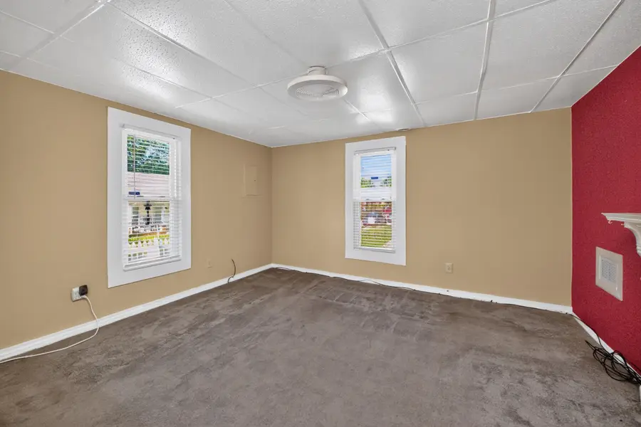 111 Ross Street, Nicholasville, KY 40356 - #3