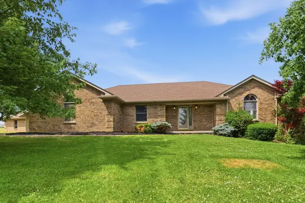716 Smith Martin Lane, Cynthiana, KY 41031