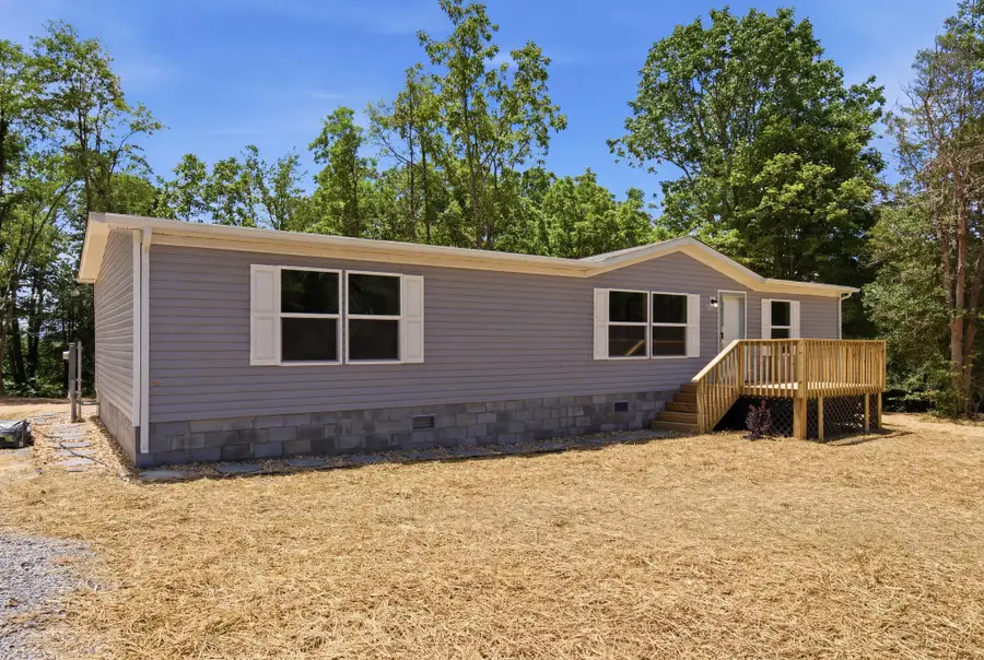 1235 Ky-328, Waynesburg, KY 40489 - #3