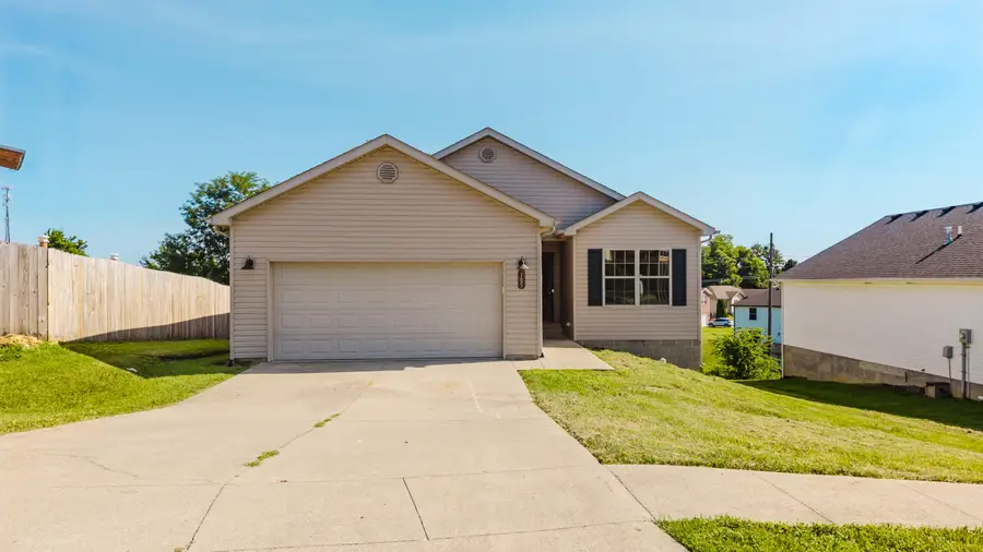 105 Newport Lane, Berea, KY 40403 - #3