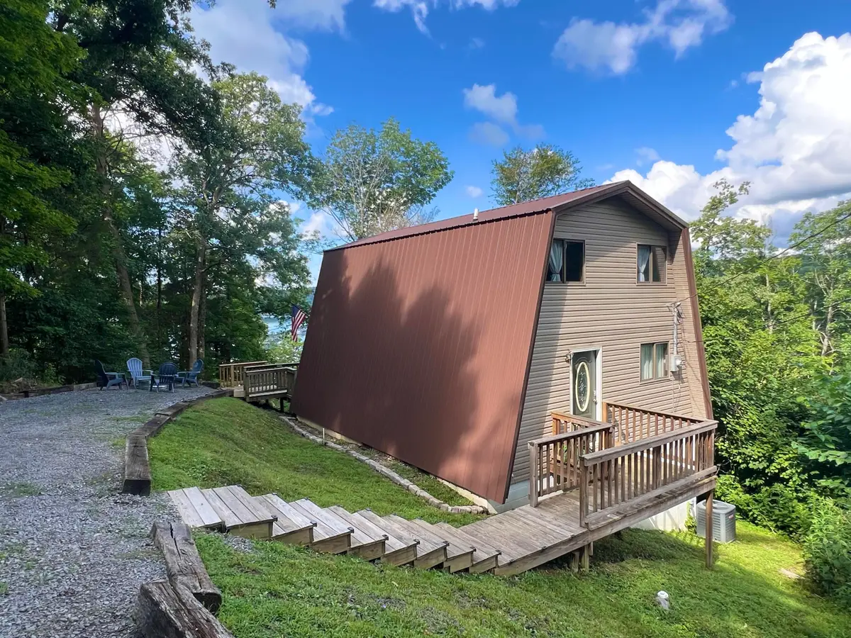 1023 Harbor Springs Road, Jamestown, KY 42629 - #1