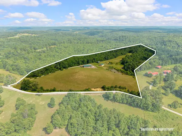 126 Lazy L Retreat Drive, South Shore, KY 41175