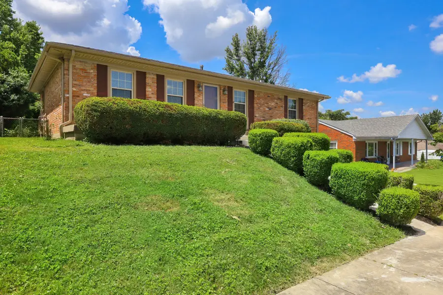 1736 Gleneagles Drive, Lexington, KY 40505 - #3