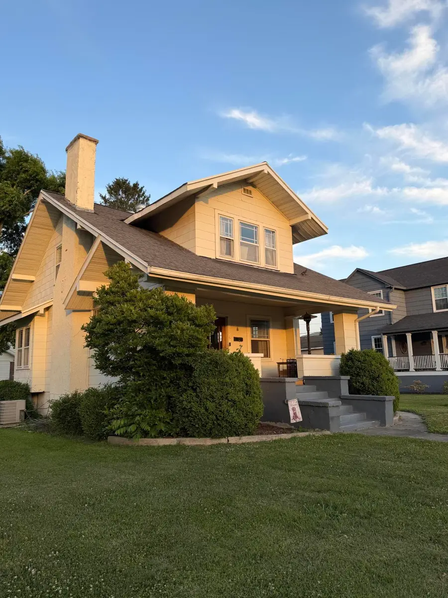 116 N Petersborough Avenue, Middlesboro, KY 40965 - #3