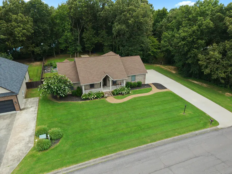 315 Stonecreek Place, Paducah, KY 42003 - #2