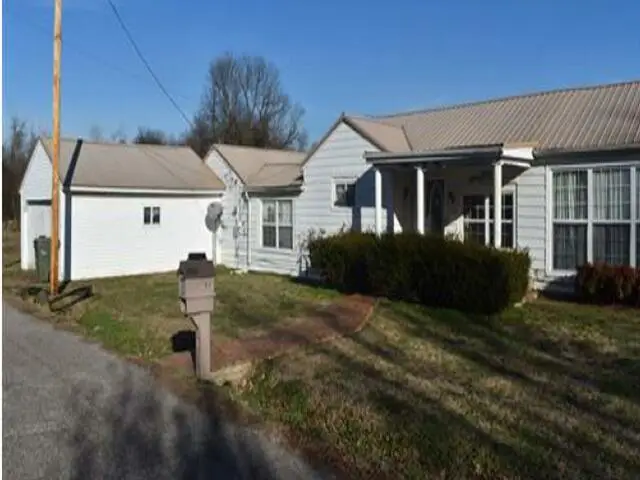 186 Exchange Street, Wingo, KY 42088 - #2