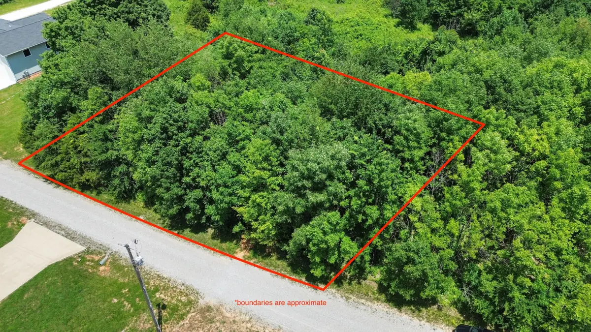 125 Kelly Circle, Nancy, KY 42544 - #1