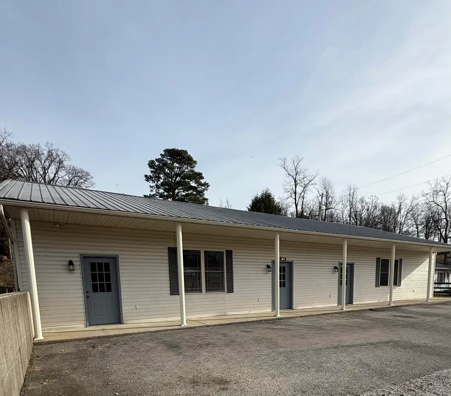14674 Us-421 N Highway, McKee, KY 40447 - #2