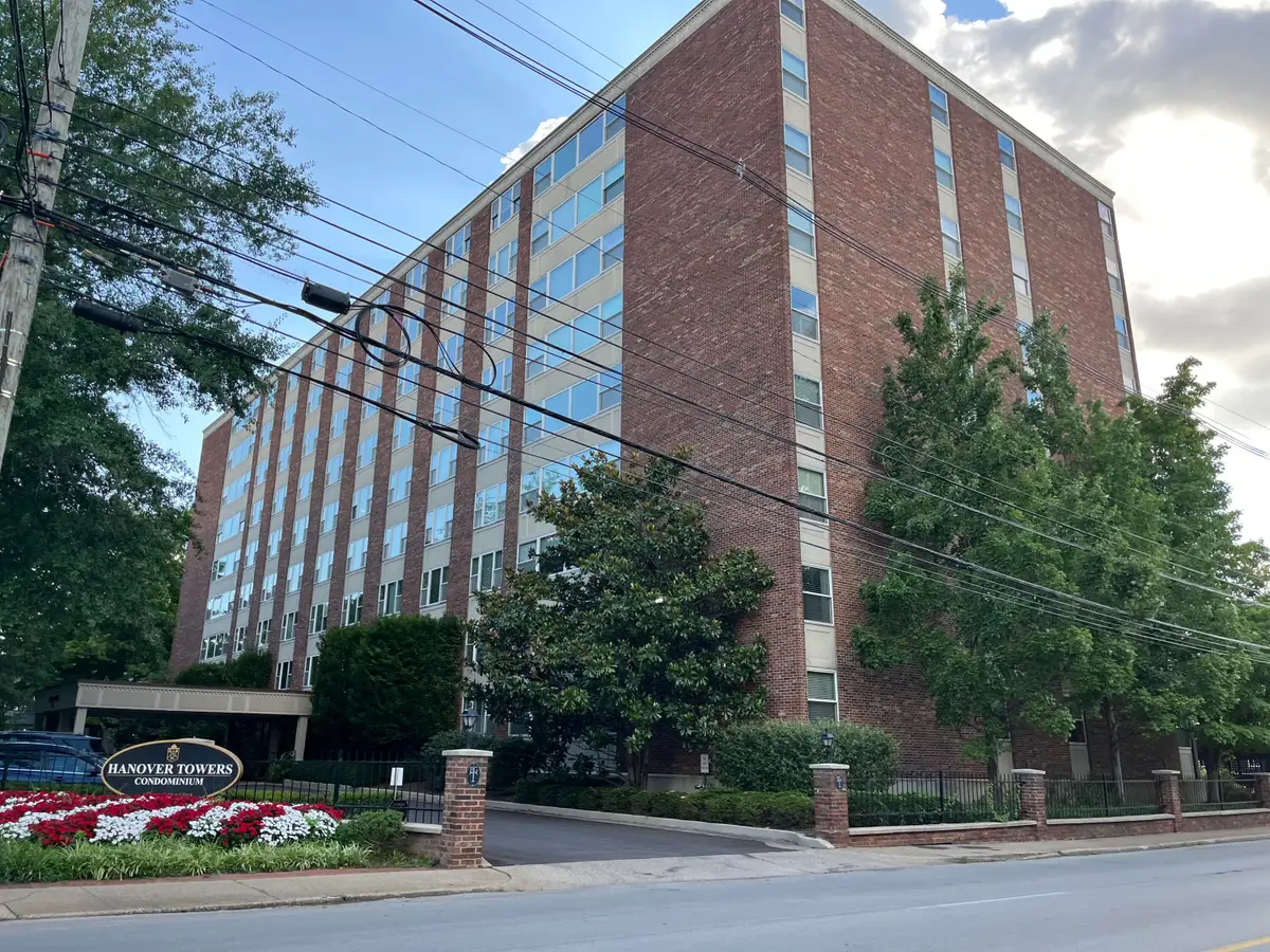 101 S Hanover Avenue #2M, Lexington, KY 40502 - #1
