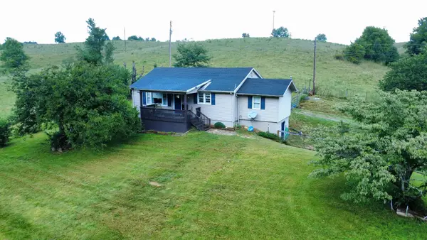 7440 Cream Alley Road, Jeffersonville, KY 40337