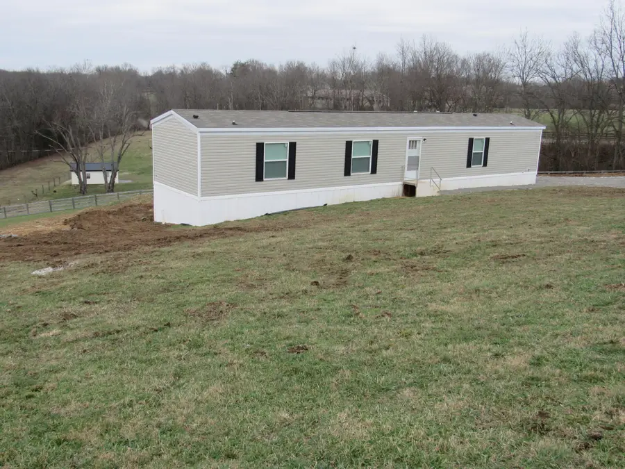 4305 Old Boonesboro Road, Winchester, KY 40391 - #2